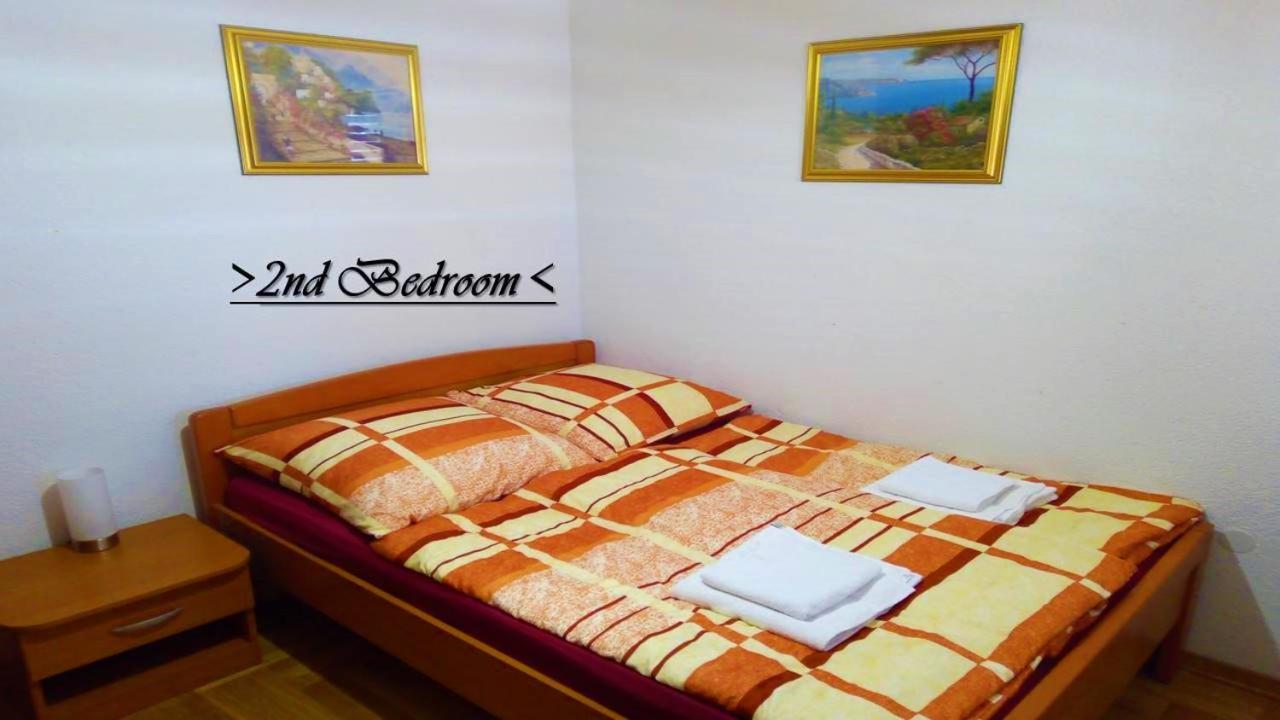 House White Stone Split Apartment Podstrana Ruang foto