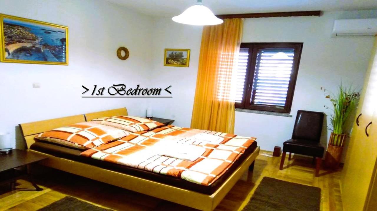 House White Stone Split Apartment Podstrana Ruang foto