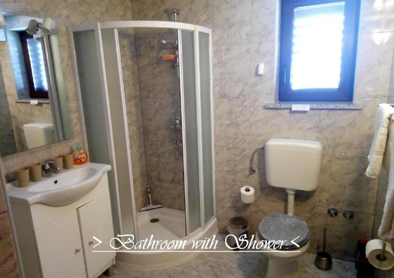 House White Stone Split Apartment Podstrana Bagian luar foto